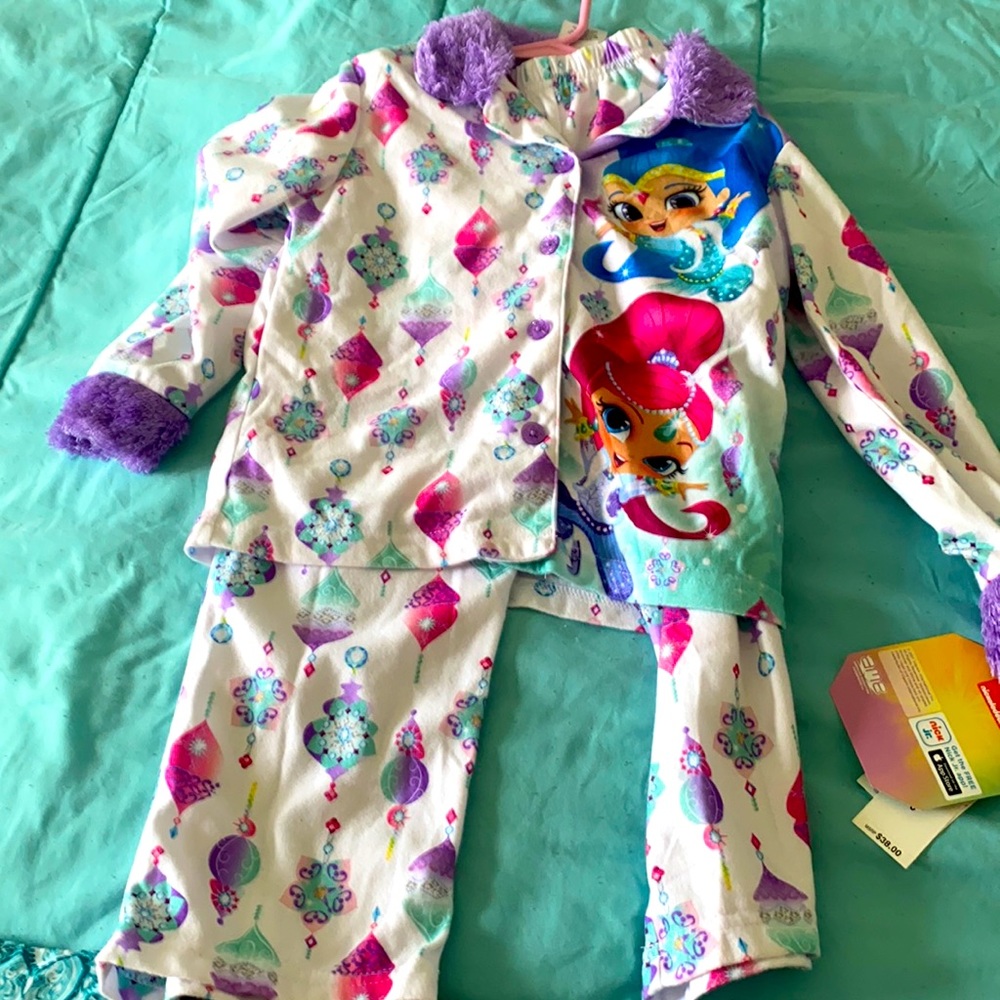Girls pajamas